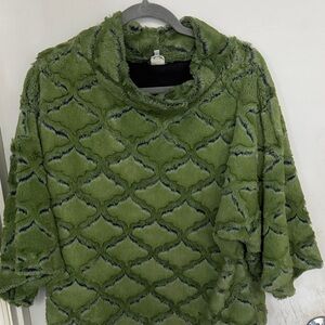 Green Fuzzy Women's Top